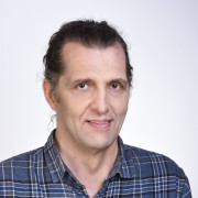 Börcsök József | Logisztikai munkatárs